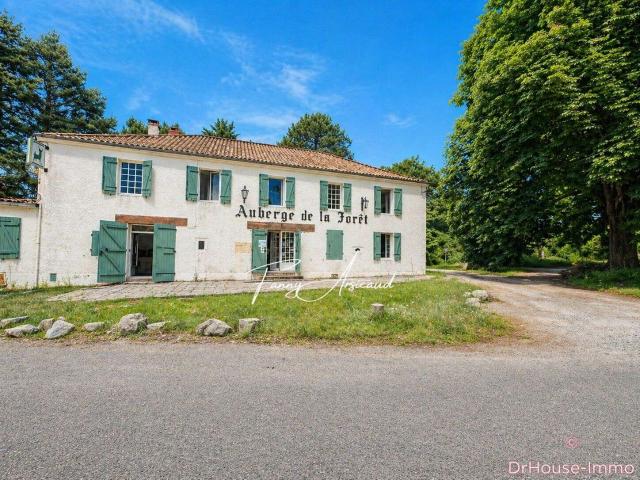 Maison vente à Mervent, Vendée
