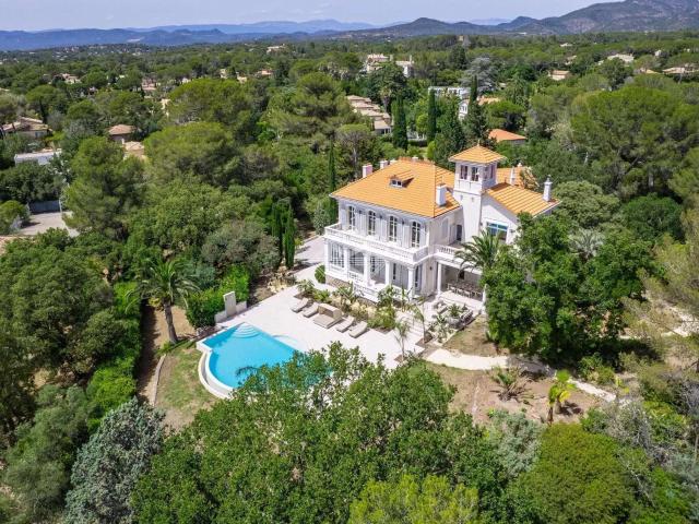 Maison vente à Arrondissement de Draguignan, Saint-raphaël
