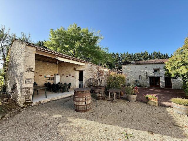 Maison vente à Saint-Jean-d'Angély, Vinax