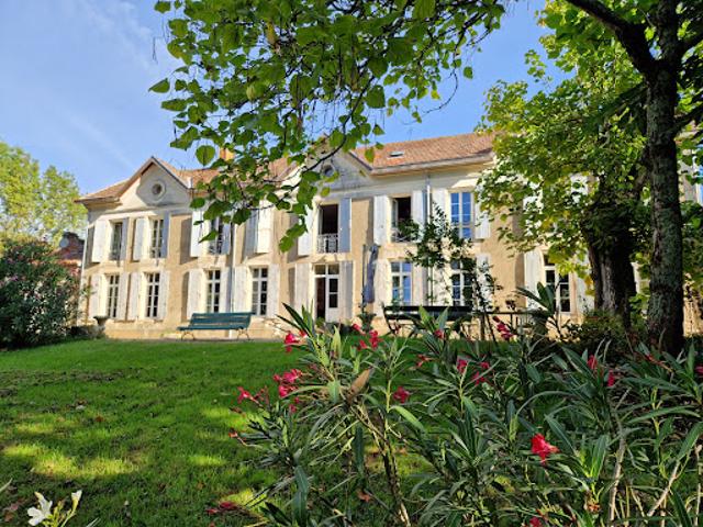 Maison vente à Angoulême, Montbron