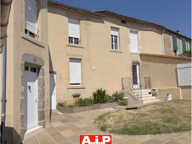 Maison vente à Fontenay-le-Comte, La Châtaigneraie