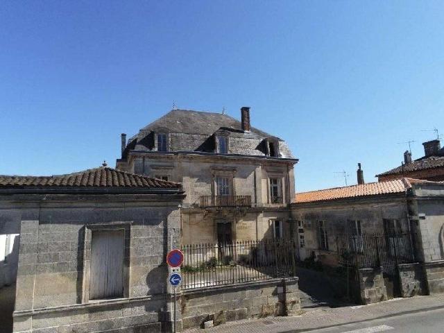 Maison vente à Confolens, Ruffec