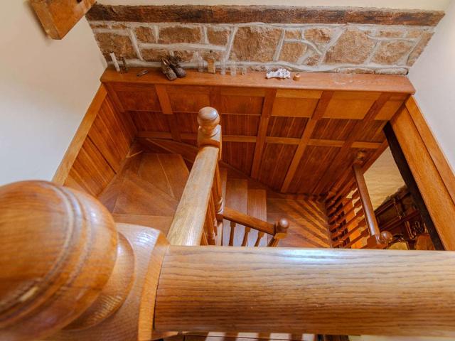 Maison vente à Avranches, Cuves