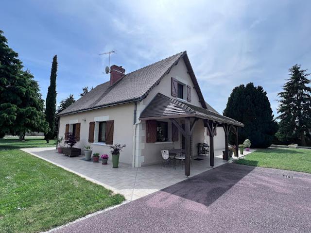 Maison vente à Chinon, Centre-Val de Loire