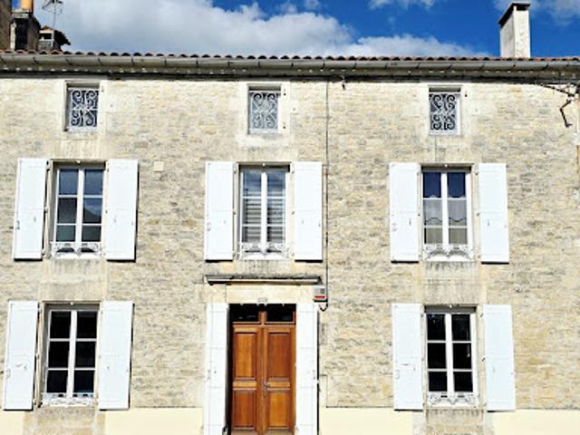 Maison vente à Cognac, Rouillac