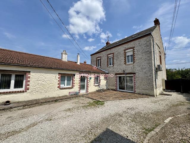 Maison vente à Corbeilles-en-Gâtinais, Corbeilles