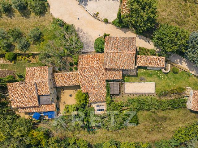 Maison vente à Apt, Ménerbes