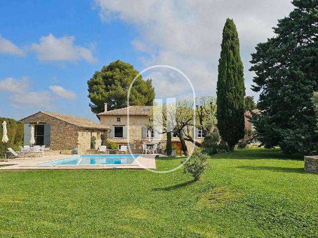 Maison vente à Carpentras, Sablet