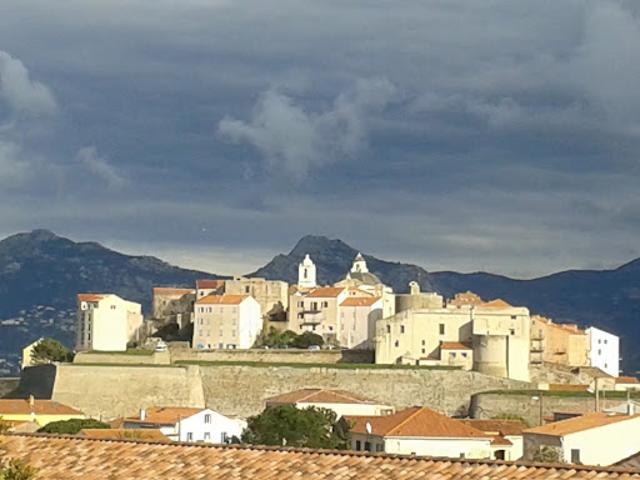 Maison vente à Calvi