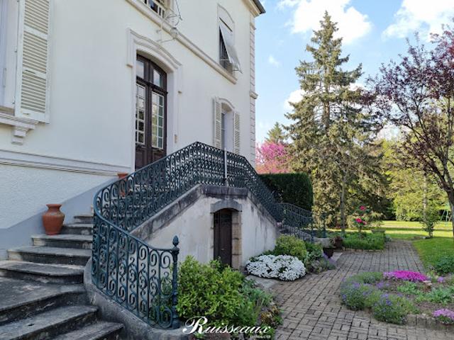 Maison vente à Vesoul, Gray