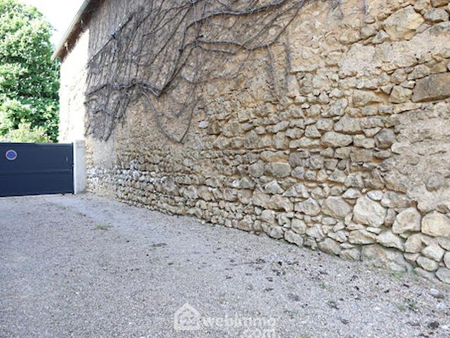 Maison vente à Montmorillon, Lussac-les-châteaux