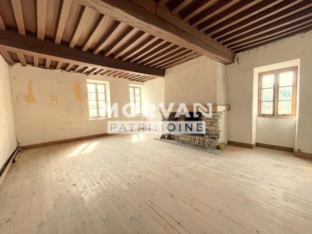 Maison vente à Clamecy, Montreuillon
