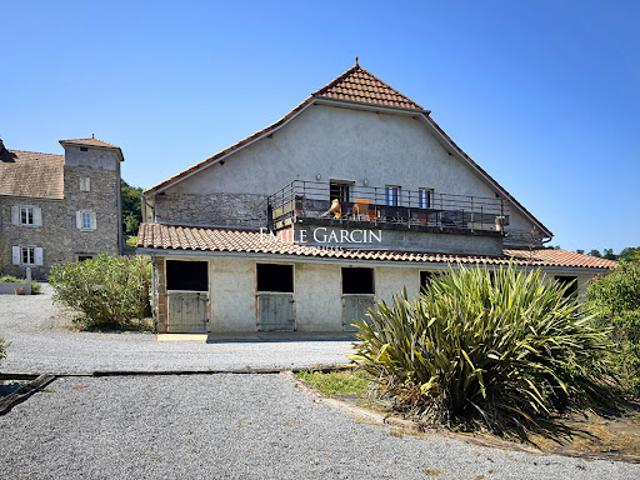 Maison vente à Oloron-Sainte-Marie, Sauveterre-de-béarn