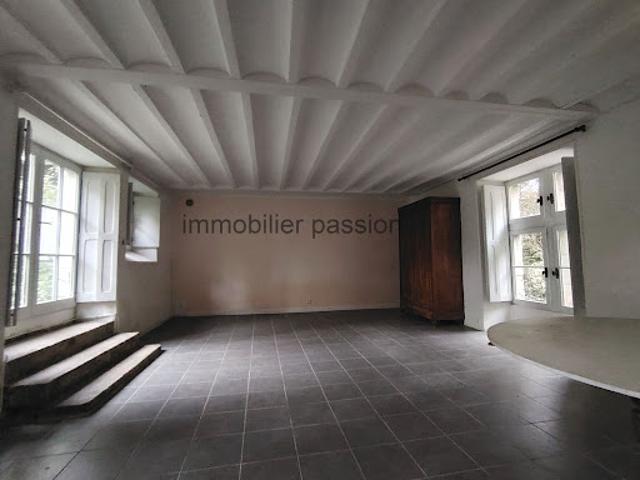 Maison vente à Angers, Savennières