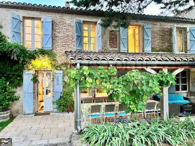 Maison vente à Cahors, Mercuès