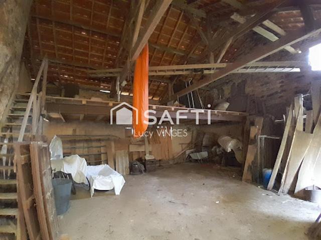 Maison vente à Montcléra, Lot
