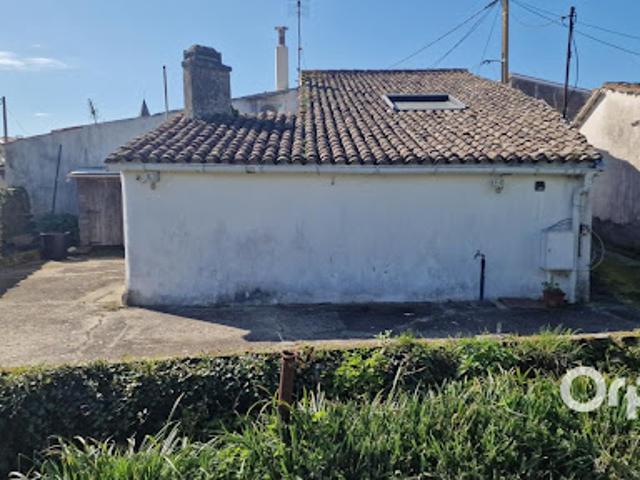 Maison vente à Rochefort, Le Gua