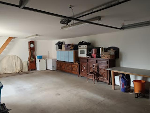 Maison vente à Zone commerciale du Pontrait, Nozay