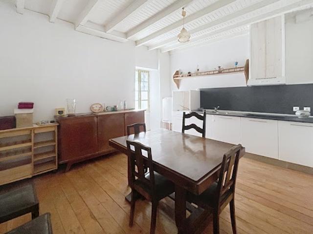 Maison vente à La Croix de Gouzilh, Saint-Aigulin