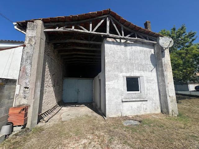 Maison vente à Saintes, Corme-ecluse