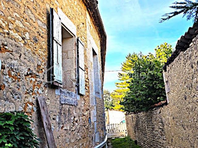 Maison vente à Angoulême, Gond-pontouvre