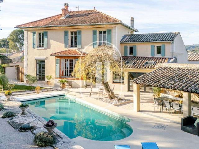 Maison vente à Aix-en-Provence, Lambesc