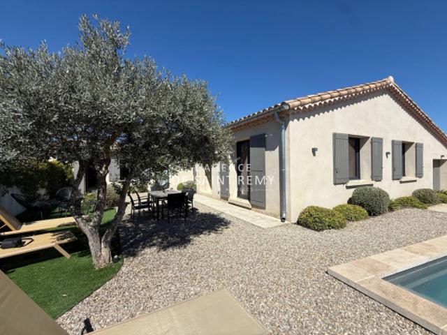 Maison vente à Arles, Mollégès