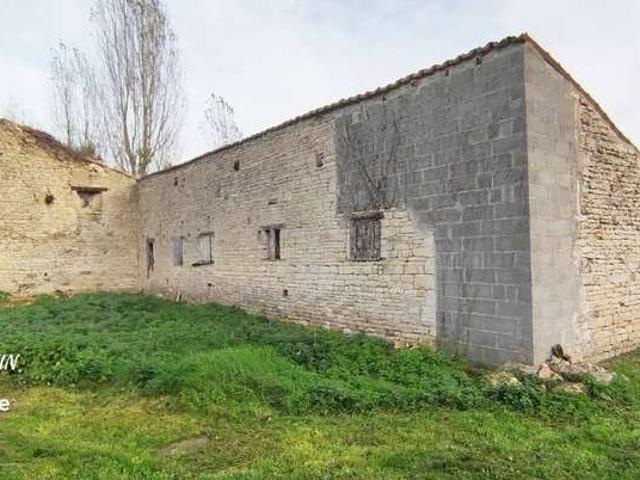 Maison vente à Niort, Secondigné-sur-belle