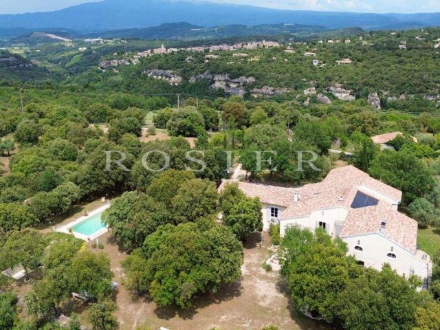 Maison vente à Carpentras, Venasque