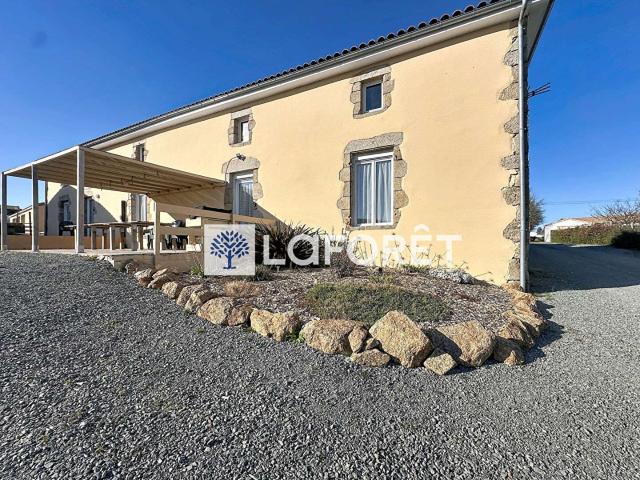 Maison vente à Bressuire, Cerizay