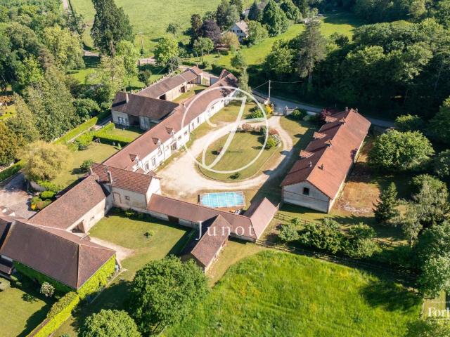 Maison vente à Auxerre, Bourgogne-Franche-Comté