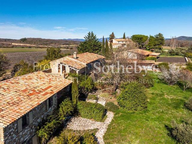 Maison vente à Oppedette, Alpes-de-Haute-Provence