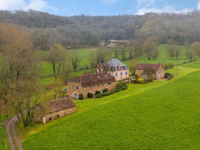 Maison vente à Figeac, Saint-michel-loubéjou