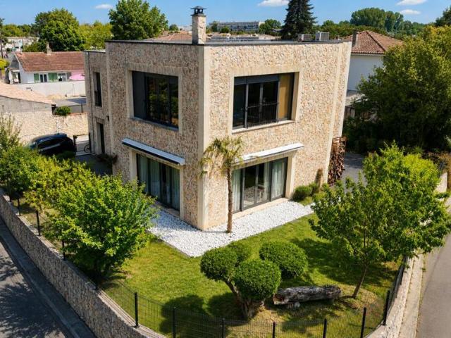 Maison vente à Bordeaux, Floirac