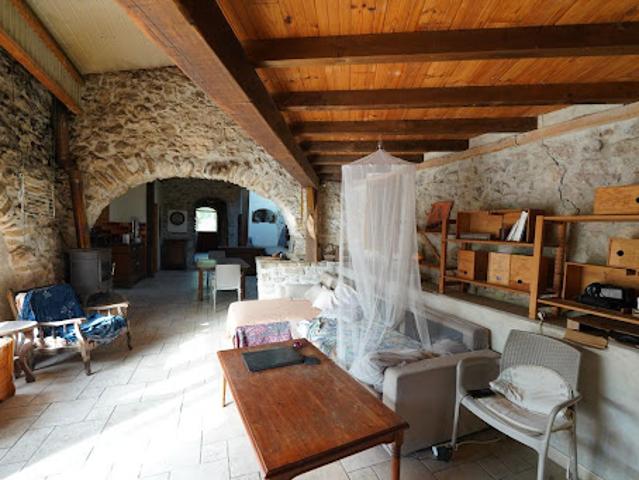 Maison vente à Narbonne, Fontjoncouse