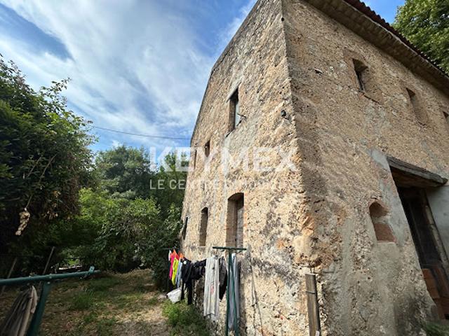 Maison vente à Arrondissement de Toulon, Belgentier