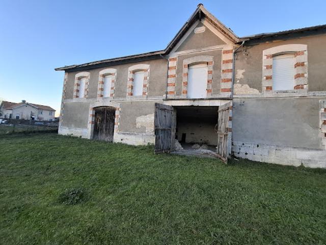 Maison vente à Saint-christoly-de-blaye, Les Faures