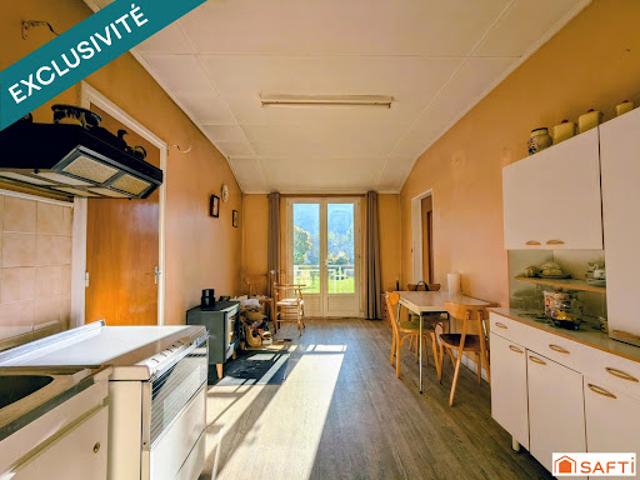 Maison vente à Saint-Claude, Etival