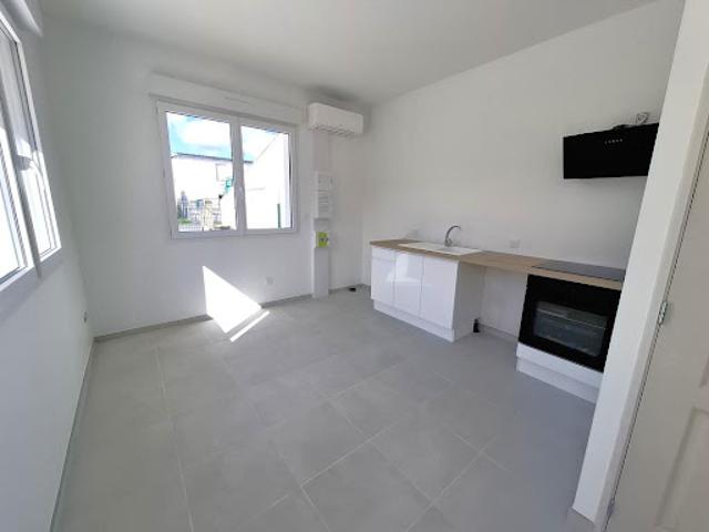Maison vente à Saintes, Médis