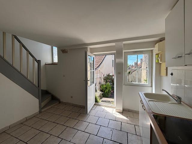 Maison vente à Cosne-Cours-sur-Loire, La Charité-sur-loire