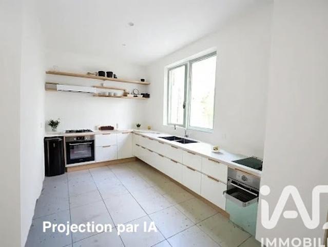 Maison vente à Sens, Paron