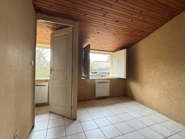 Maison vente à Doué-La-Fontaine, Doué-en-Anjou
