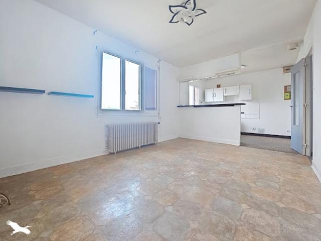 Maison vente à Les Bressoles, Saint-Amand-Montrond