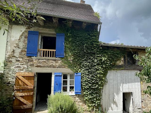 Maison vente à Nontron, Mialet