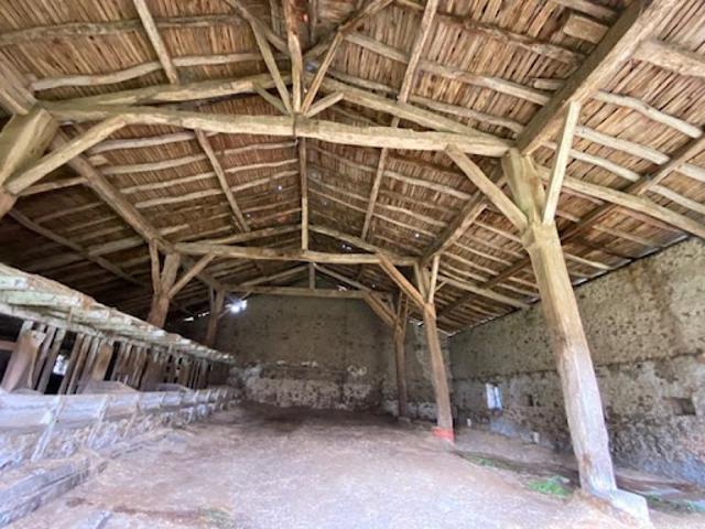 Maison vente à Confolens, Pressignac