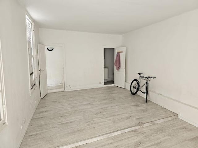 Maison vente à Centre, Bagnolet