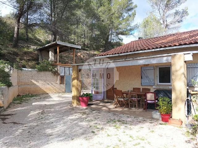 Maison vente à Marseille, Roquevaire