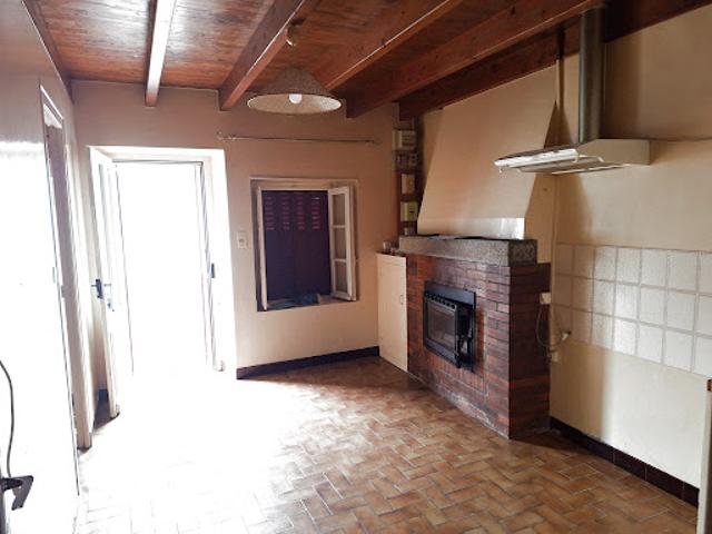 Maison vente à Mézières-sur-Issoire, Gajoubert