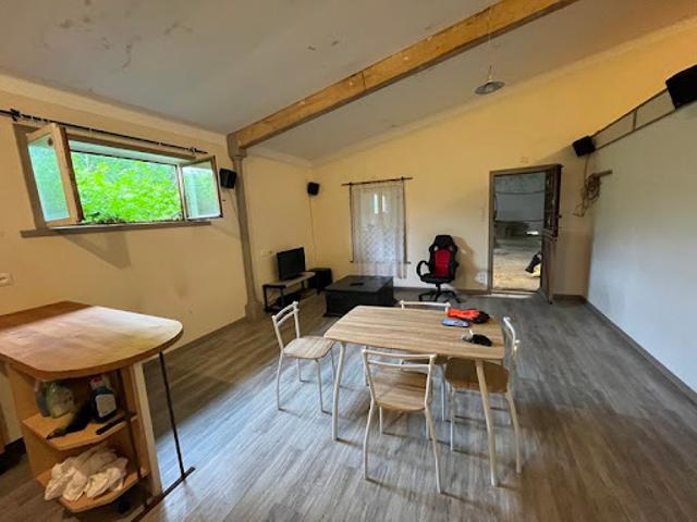 Maison vente à Confolens, Taizé-aizie