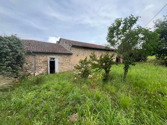 Maison vente à Nontron, Etouars